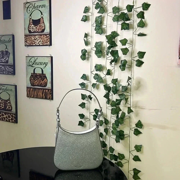 NWT Kate Spade Glimmer Glitter handbag.  Beautiful bag for date night. - Picture 1 of 9